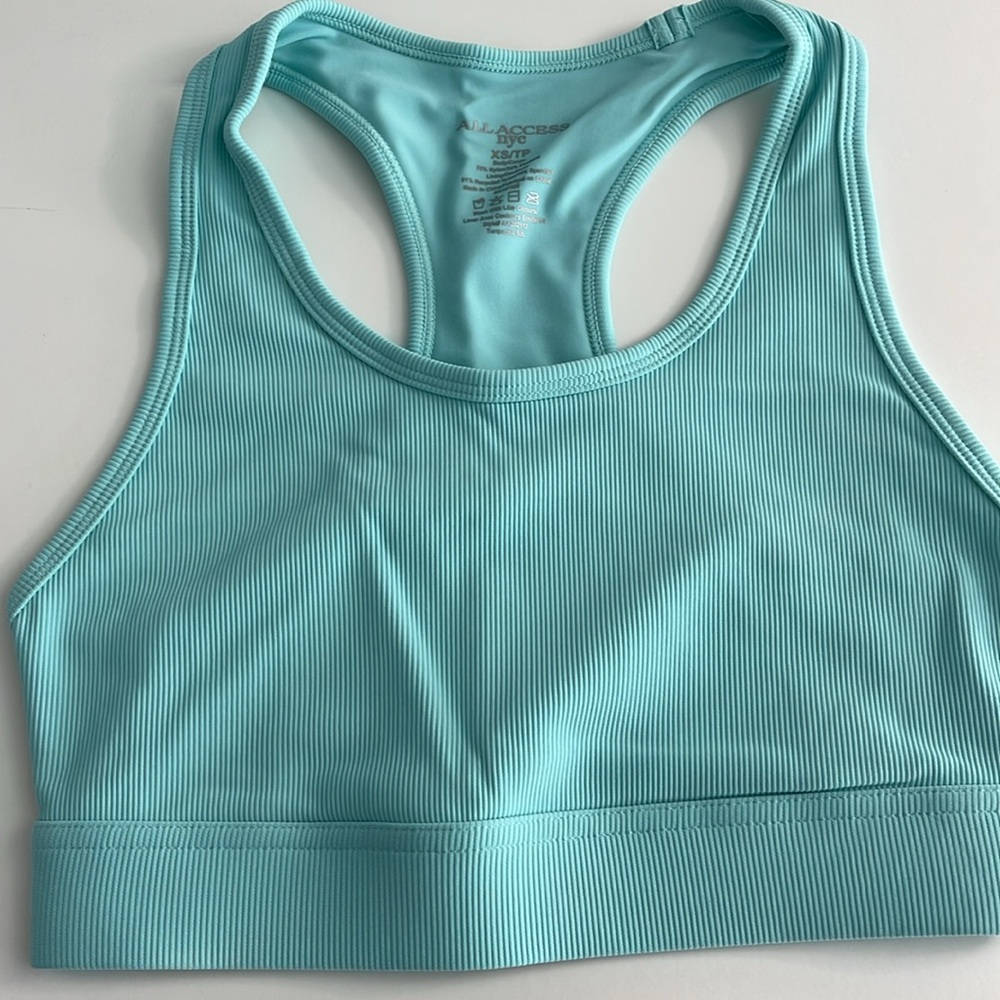 ALL ACCESS leggings & sports bra